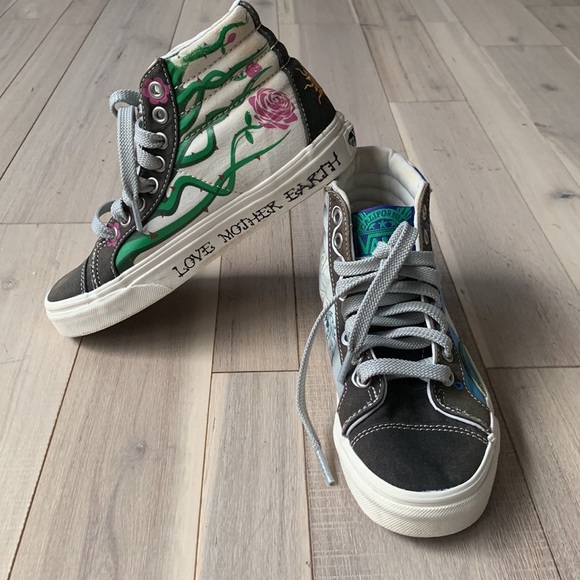 VANS - Picture 3 of 9